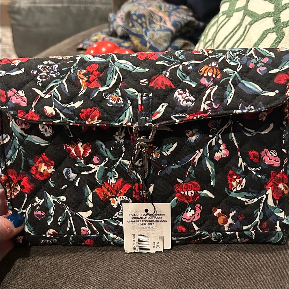 Vera Bradley Perennial Noir Roll-up Tech Organizer